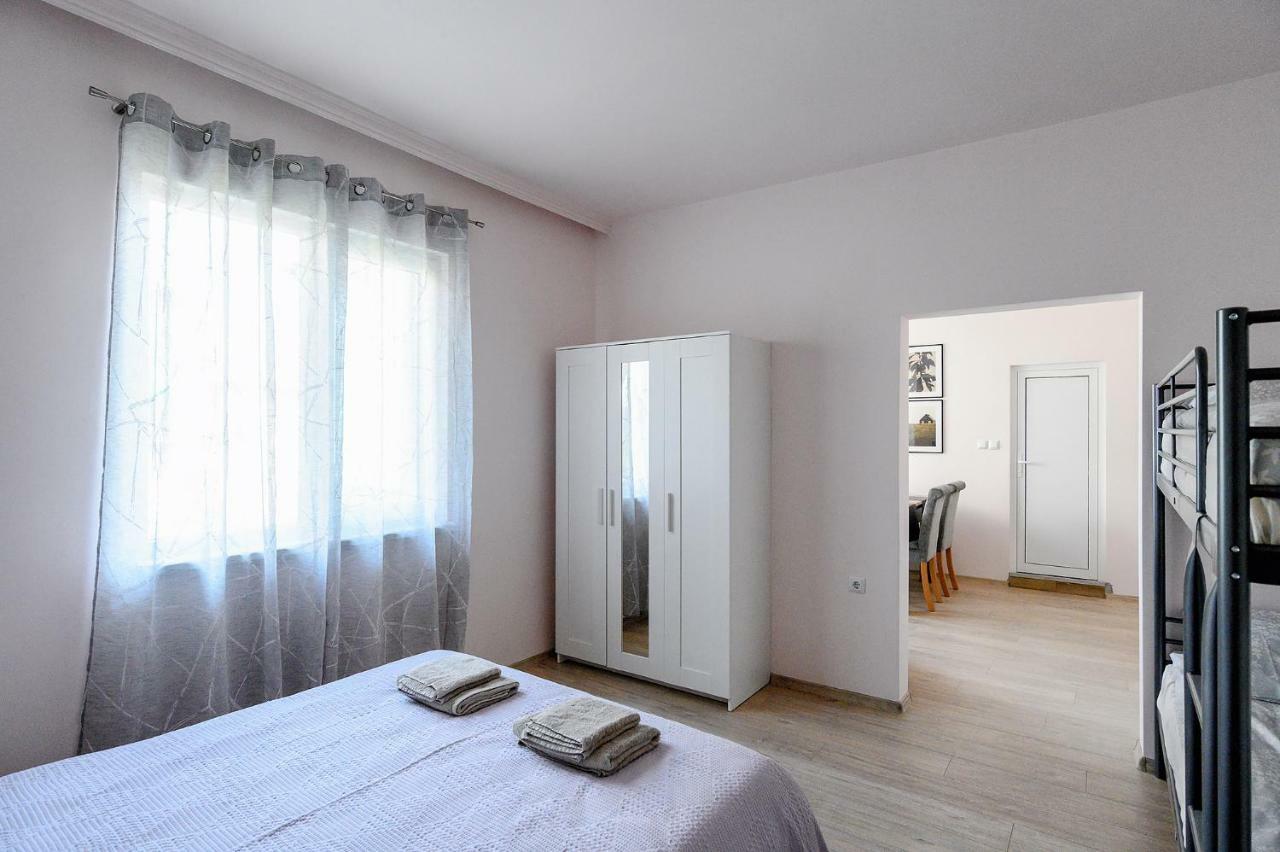 Studio Thermi 1 Warna Zewnętrze zdjęcie